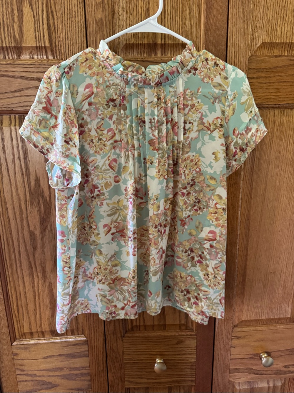 Rose & Olive Mint Floral Ruffle Neck Blouse